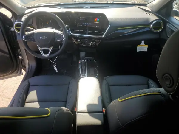 KL77LKEP0SC274997 2025 CHEVROLET TRAX - Image 8