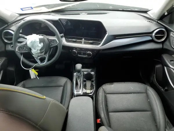KL77LKEP1SC008369 2025 CHEVROLET TRAX - Image 8