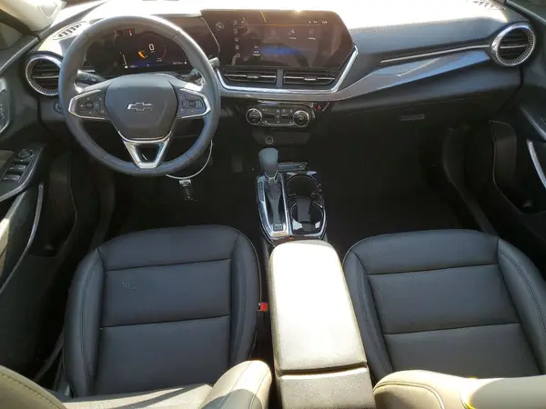 KL77LKEP1SC044854 2025 CHEVROLET TRAX - Image 8