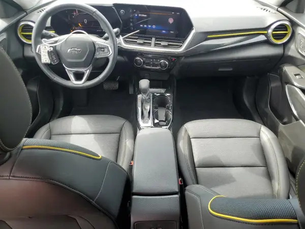 KL77LKEP1SC053912 2025 CHEVROLET TRAX - Image 8
