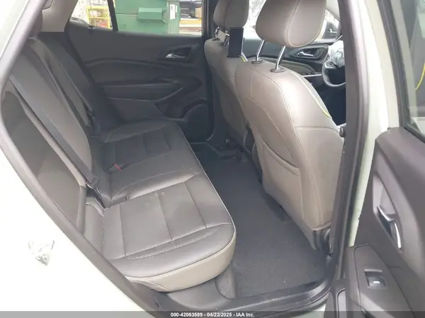 KL77LKEP1SC062335 2025 CHEVROLET TRAX - Image 8