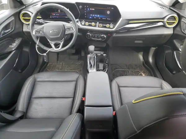 KL77LKEP1SC087056 2025 CHEVROLET TRAX - Image 8