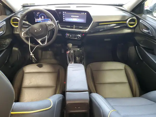 KL77LKEP1SC094234 2025 CHEVROLET TRAX - Image 8