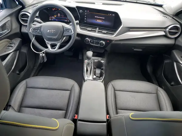 KL77LKEP1SC138717 2025 CHEVROLET TRAX - Image 8