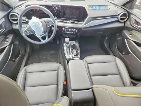 KL77LKEP1SC162953 2025 CHEVROLET TRAX - Image 8