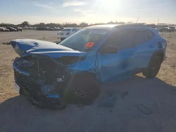 KL77LKEP1SC254693 2025 CHEVROLET TRAX - Image 1
