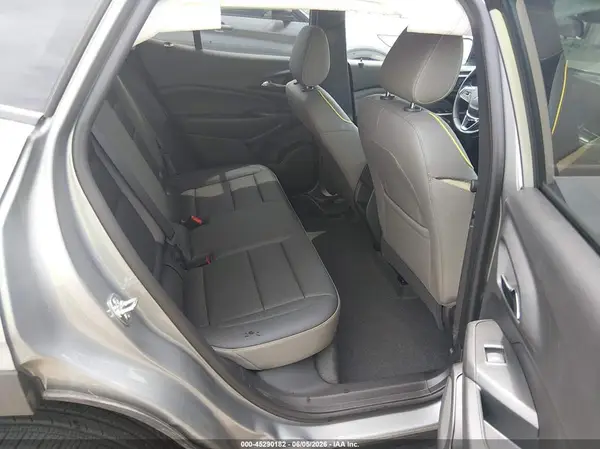 KL77LKEP1SC259022 2025 CHEVROLET TRAX - Image 8
