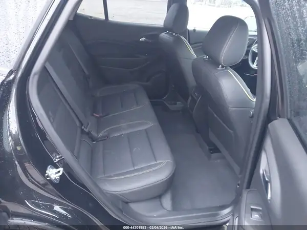 KL77LKEP1SC308347 2025 CHEVROLET TRAX - Image 8