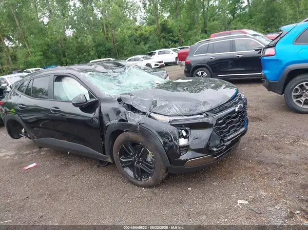 KL77LKEP1TC080402 2026 CHEVROLET TRAX - Image 1