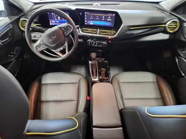 KL77LKEP2SC009093 2025 CHEVROLET TRAX - Image 8