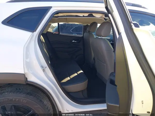 KL77LKEP2SC095134 2025 CHEVROLET TRAX - Image 8