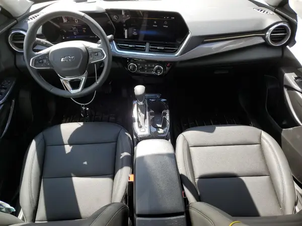 KL77LKEP2SC110862 2025 CHEVROLET TRAX - Image 8