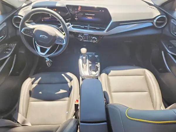 KL77LKEP2SC160905 2025 CHEVROLET TRAX - Image 8