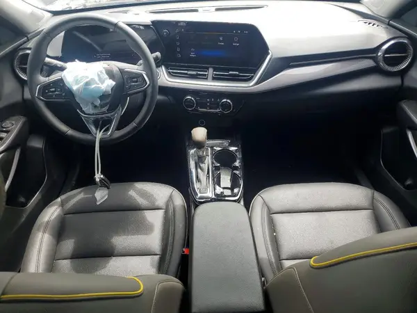 KL77LKEP2SC170334 2025 CHEVROLET TRAX - Image 8