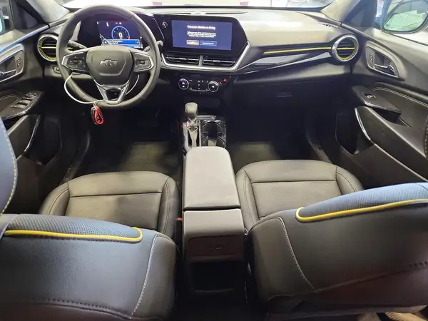 KL77LKEP2SC334827 2025 CHEVROLET TRAX - Image 8