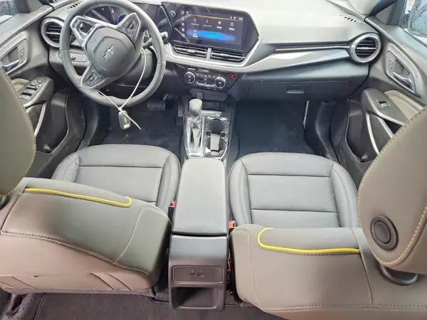 KL77LKEP2TC013257 2026 CHEVROLET TRAX - Image 8