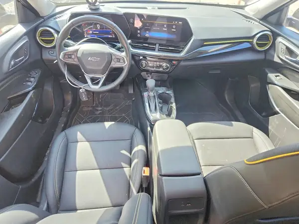 KL77LKEP2TC071126 2026 CHEVROLET TRAX - Image 8