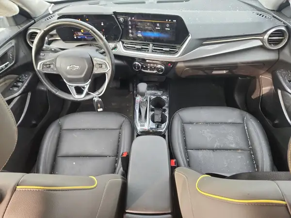 KL77LKEP3SC010978 2025 CHEVROLET TRAX - Image 8