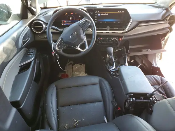 KL77LKEP3SC118792 2025 CHEVROLET TRAX - Image 8