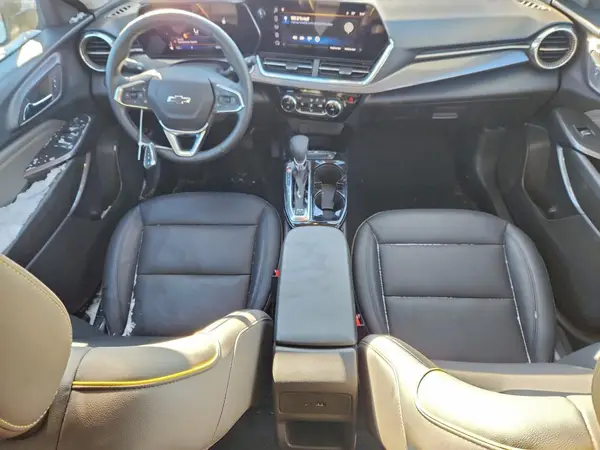 KL77LKEP3SC128299 2025 CHEVROLET TRAX - Image 8