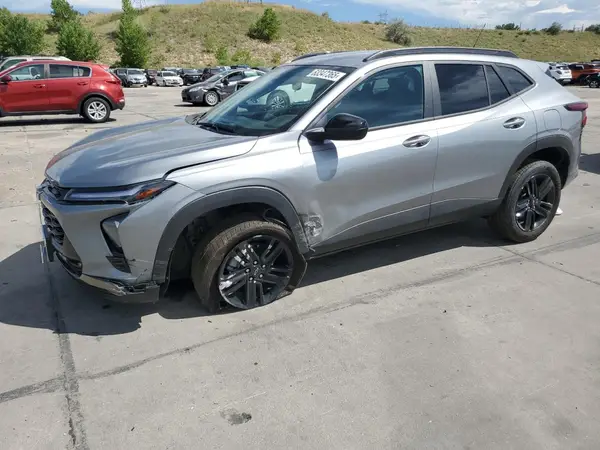 KL77LKEP3SC207892 2025 CHEVROLET TRAX - Image 1