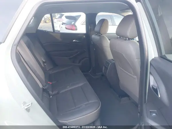 KL77LKEP4SC006728 2025 CHEVROLET TRAX - Image 8