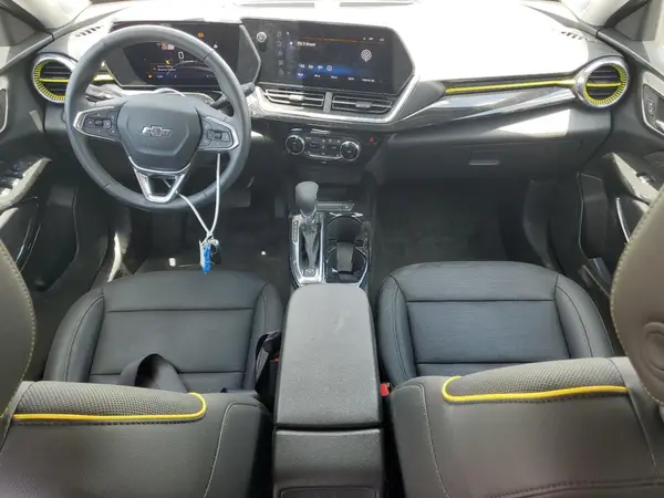 KL77LKEP4SC085270 2025 CHEVROLET TRAX - Image 8