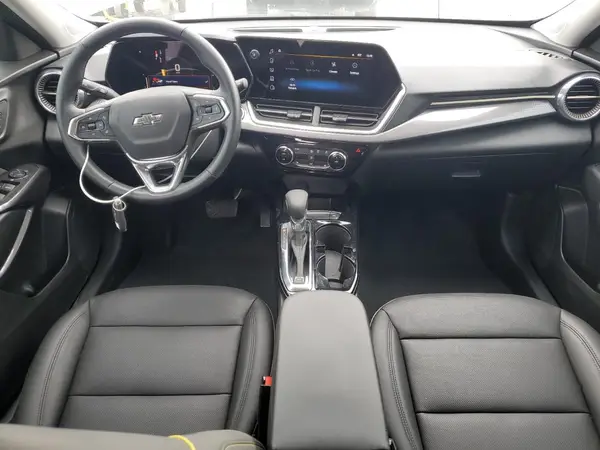 KL77LKEP4SC103539 2025 CHEVROLET TRAX - Image 8