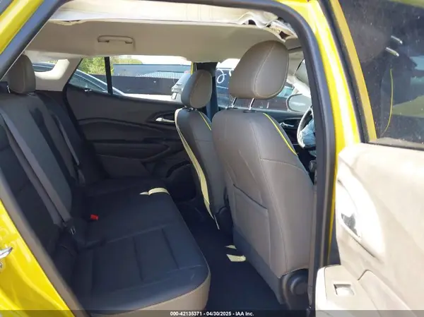 KL77LKEP4SC106926 2025 CHEVROLET TRAX - Image 8