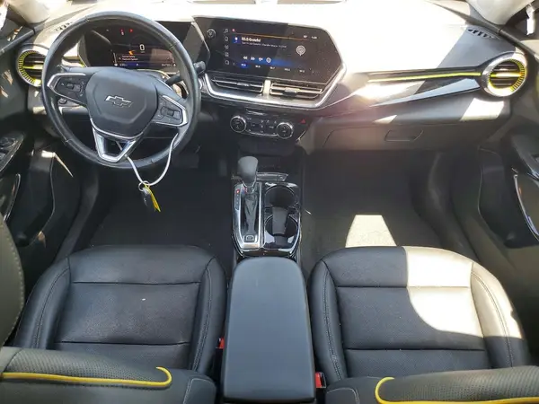 KL77LKEP4SC129722 2025 CHEVROLET TRAX - Image 8