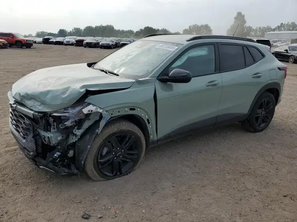 KL77LKEP4SC162994 2025 CHEVROLET TRAX - Image 1