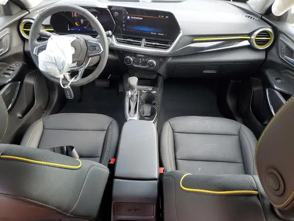 KL77LKEP4SC162994 2025 CHEVROLET TRAX - Image 8