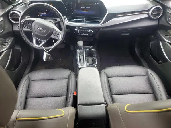 KL77LKEP4SC163515 2025 CHEVROLET TRAX - Image 8