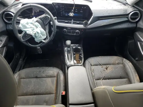 KL77LKEP4SC181660 2025 CHEVROLET TRAX - Image 8