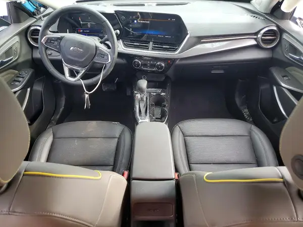 KL77LKEP4SC280107 2025 CHEVROLET TRAX - Image 8