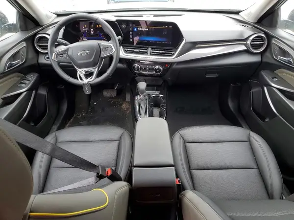 KL77LKEP4SC303059 2025 CHEVROLET TRAX - Image 8