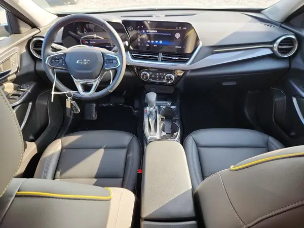 KL77LKEP4TC021599 2026 CHEVROLET TRAX - Image 8