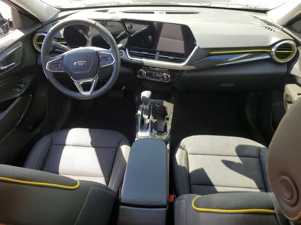 KL77LKEP4TC029928 2026 CHEVROLET TRAX - Image 8