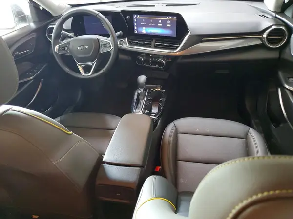 KL77LKEP4TC070138 2026 CHEVROLET TRAX - Image 8
