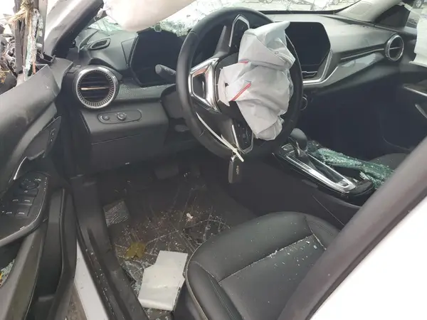 KL77LKEP5SC031878 2025 CHEVROLET TRAX - Image 8