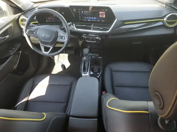 KL77LKEP5SC079817 2025 CHEVROLET TRAX - Image 8