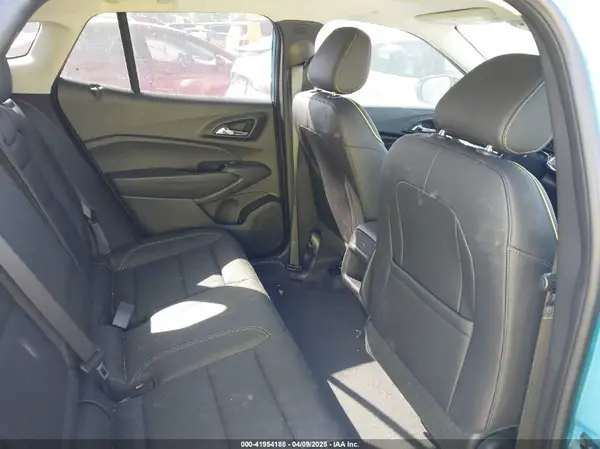 KL77LKEP5SC125954 2025 CHEVROLET TRAX - Image 8