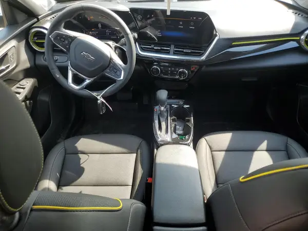 KL77LKEP5SC190142 2025 CHEVROLET TRAX - Image 8