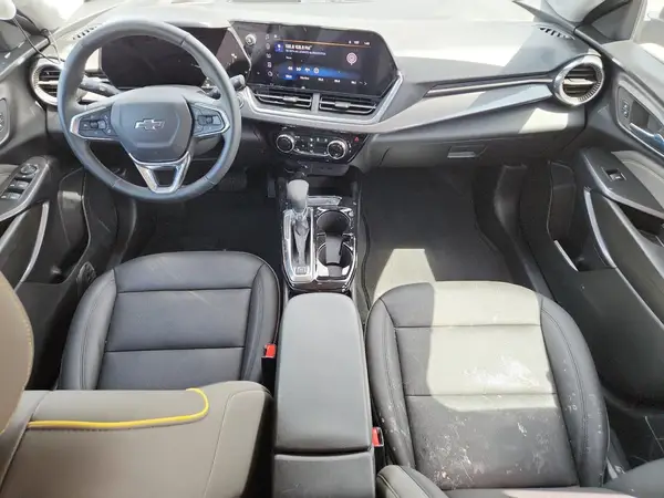 KL77LKEP5SC247908 2025 CHEVROLET TRAX - Image 8