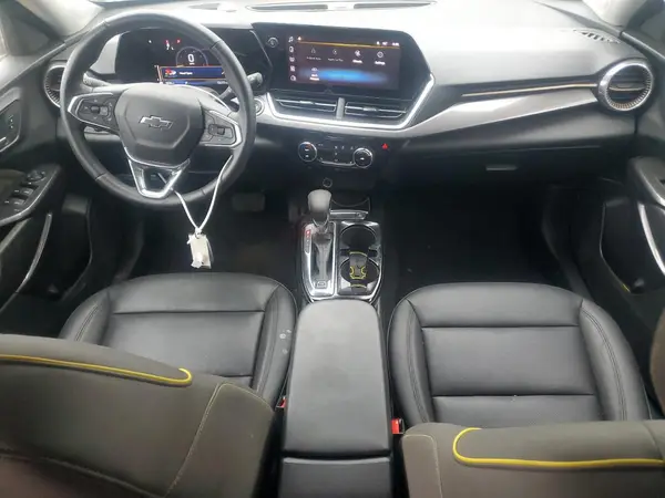 KL77LKEP6SC029041 2025 CHEVROLET TRAX - Image 8