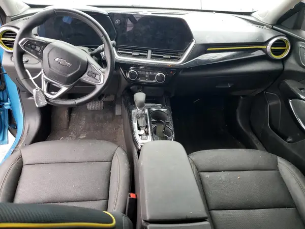 KL77LKEP6SC062573 2025 CHEVROLET TRAX - Image 8