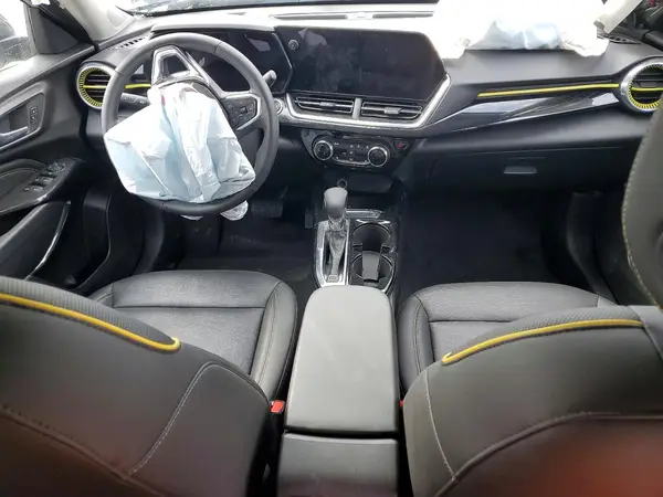 KL77LKEP6SC074397 2025 CHEVROLET TRAX - Image 8