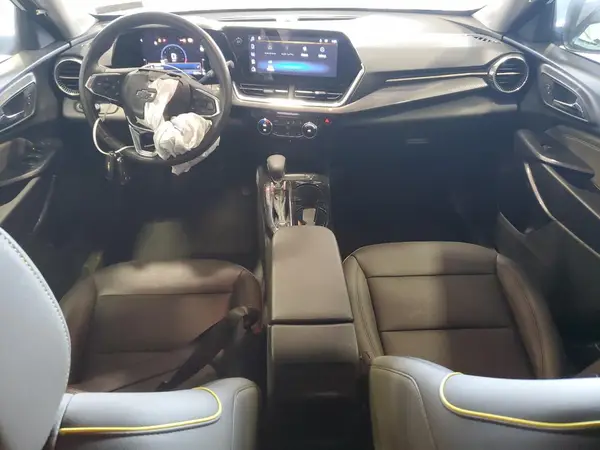 KL77LKEP6SC104269 2025 CHEVROLET TRAX - Image 8