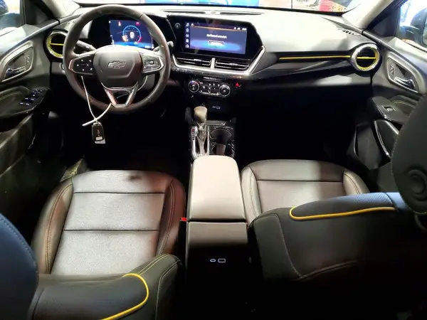 KL77LKEP6SC107298 2025 CHEVROLET TRAX - Image 8