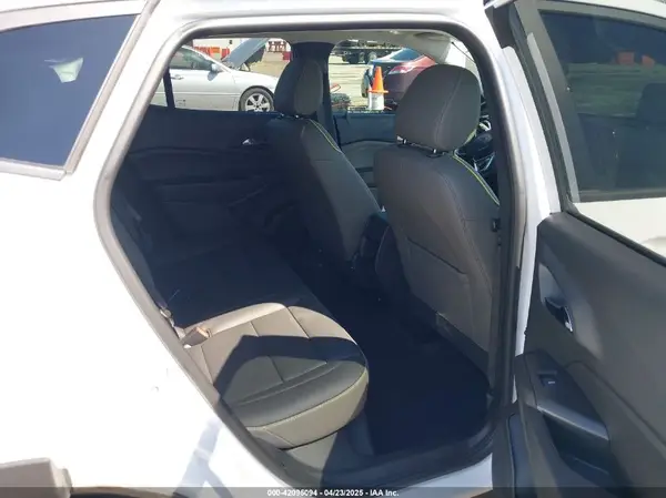 KL77LKEP6SC114297 2025 CHEVROLET TRAX - Image 8